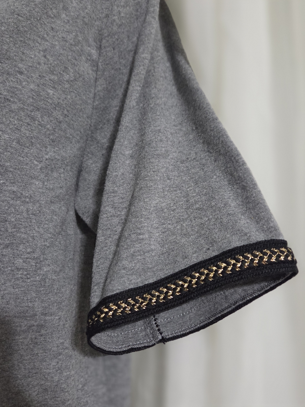 ZARA Gray Short-Sleeve Mock Neck Top with Trim - Picture 3 of 5